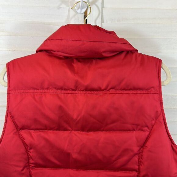 NWOT Tommy Hilfiger Crimson Down Puffer Vest Red Size Large - Picture 9 of 11